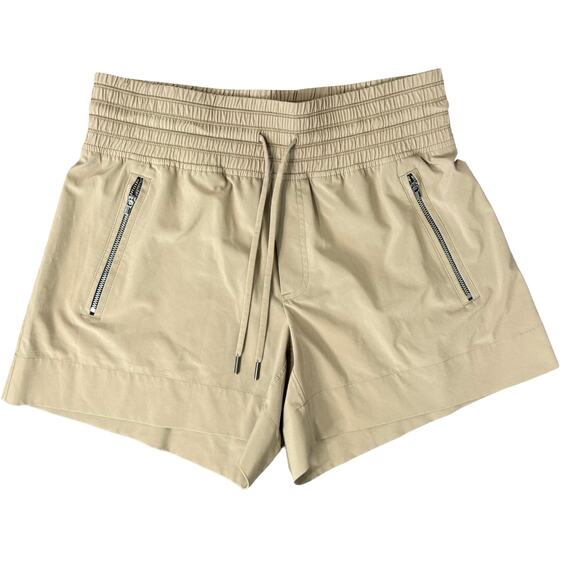 Athleta Camden Tan Khaki Elastic Waist Zipper Pockets Lightweight Shorts Size 6 - Picture 2 of 10